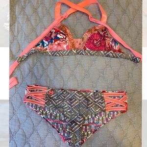 Maaji Bikini Top & Bottoms